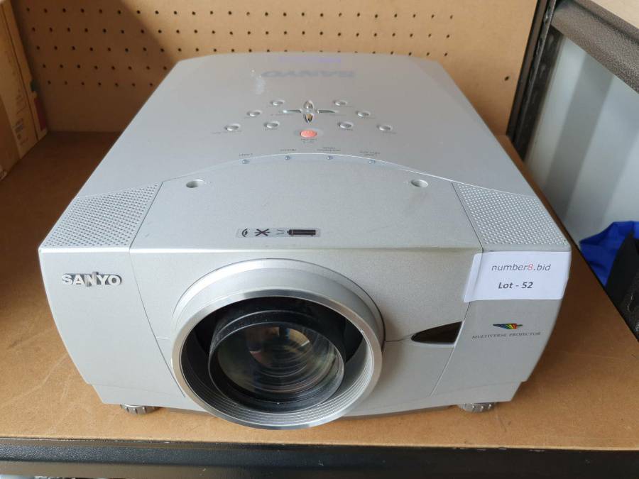 sanyo pro xtrax multiverse projector plc-xp45l sanyo pro xtrax multiverse projector plc-xp45l