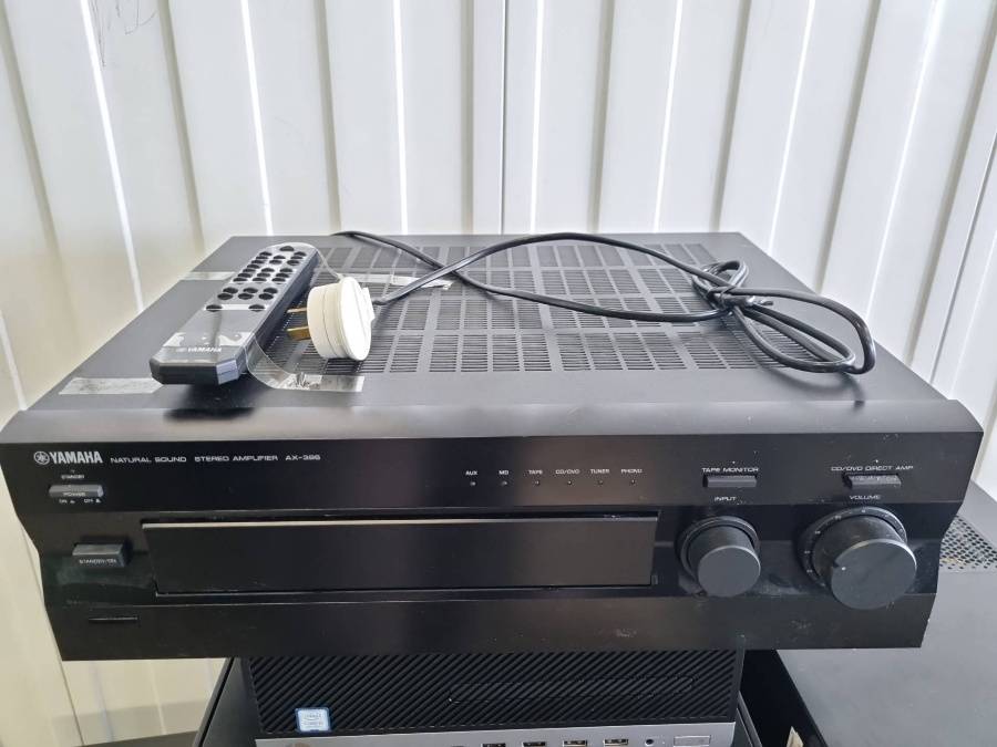 Stereo Amp - Yamaha AX-396 | number8.bid | number 8