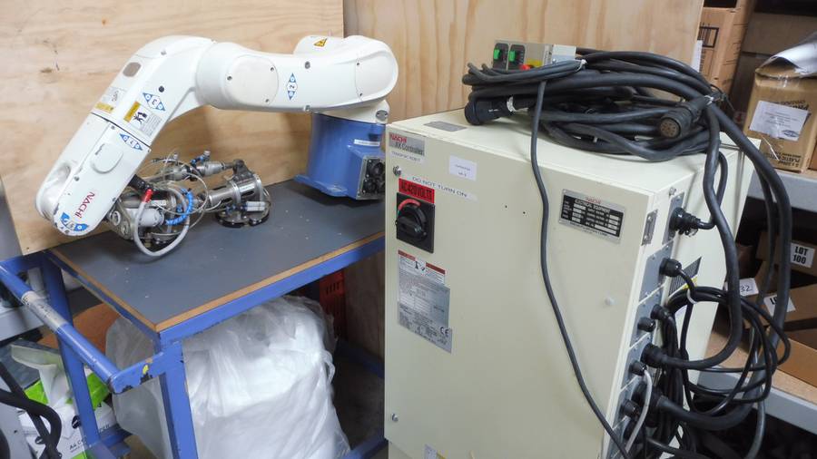 nachi robot controller