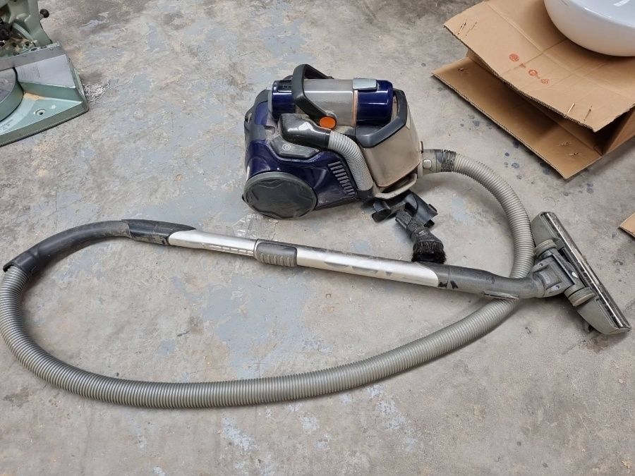 electrolux vacuum cleaner zuf43010r